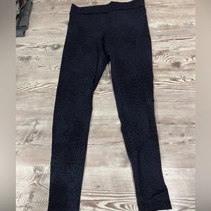 Dark blue cheetah print cotton leggings